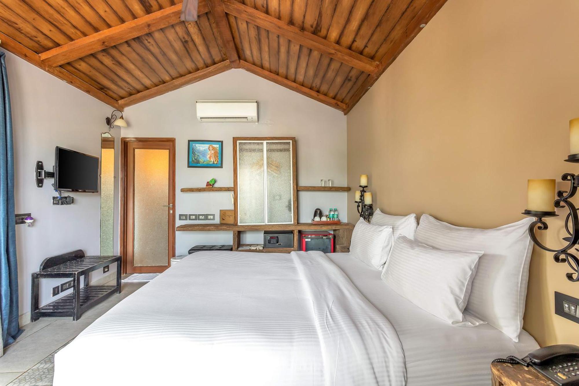 The Baga Beach Resort Luaran gambar
