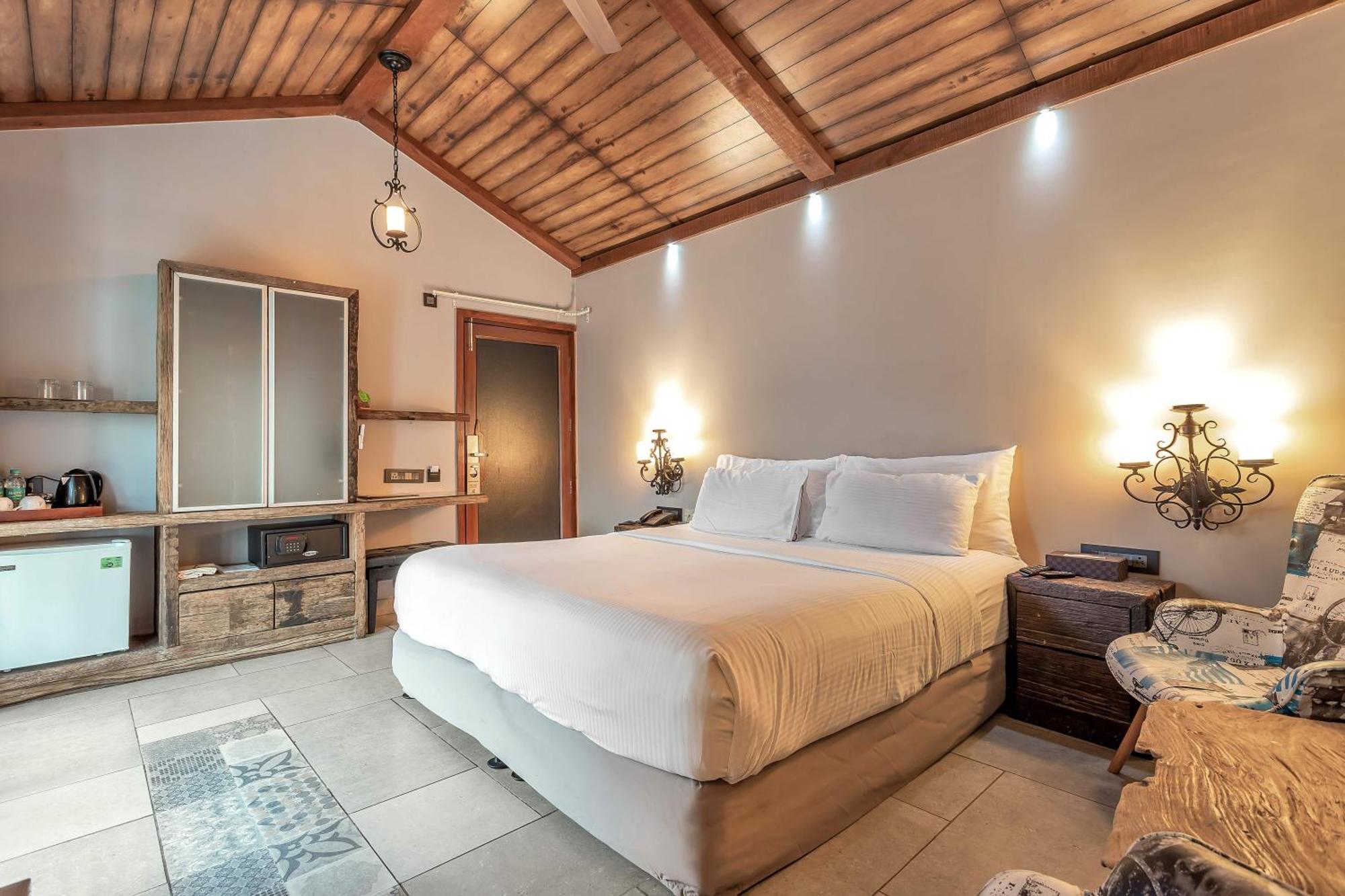 The Baga Beach Resort Luaran gambar