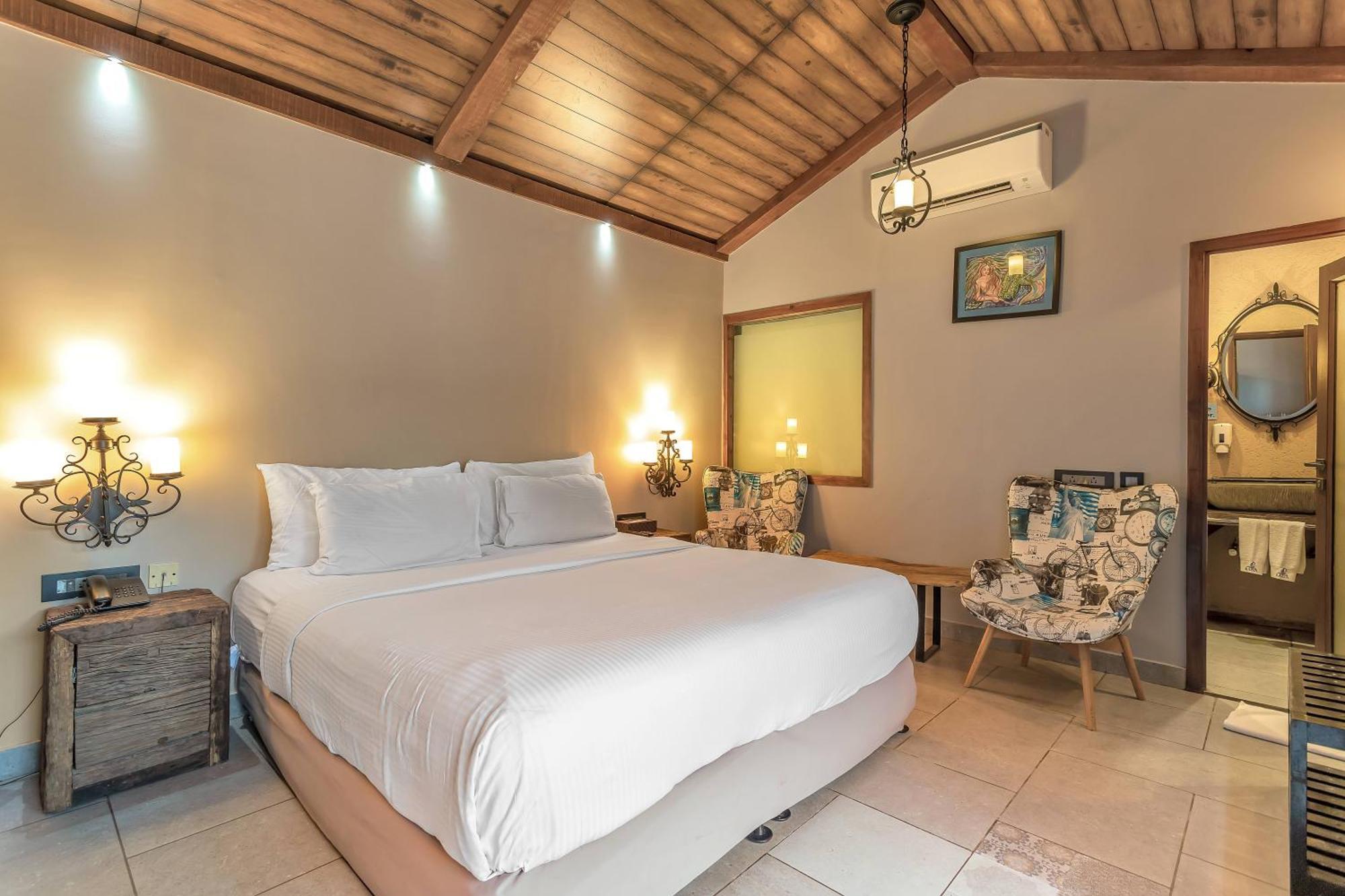 The Baga Beach Resort Luaran gambar